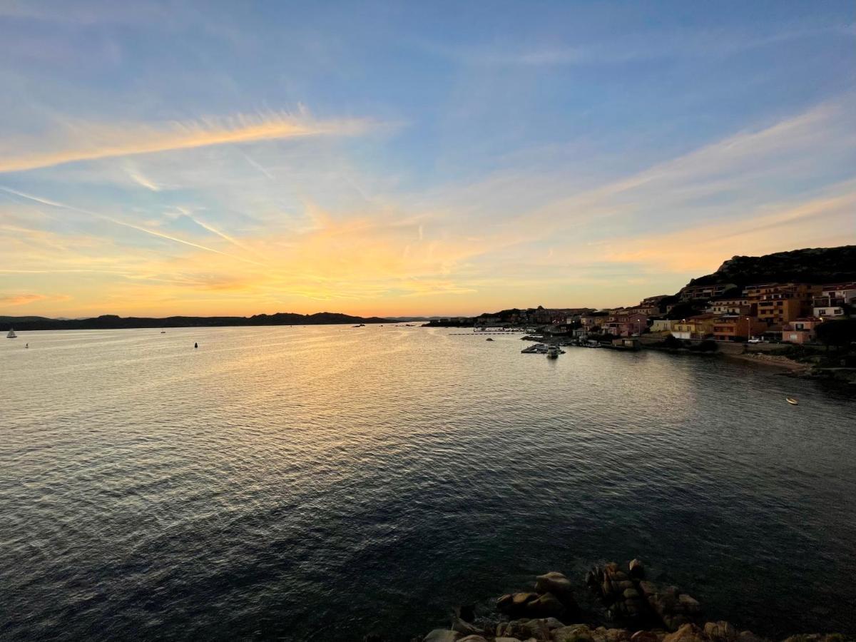 Appartamento Fronte Mare Residence Weber La Maddalena  Kültér fotó